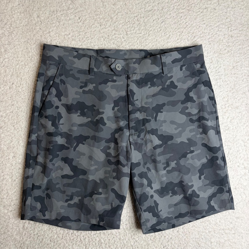 G/FORE Mens Maverick hybrid Charcoal Camo Golf Shorts Size 34 G4MC0P04B stretch